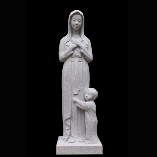 성모상 · The statue of the Virgin Mary 