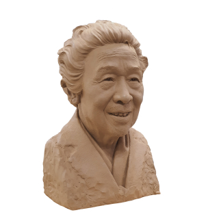 전뢰진 선생상 · The statue of teacher Chun Rae-jin