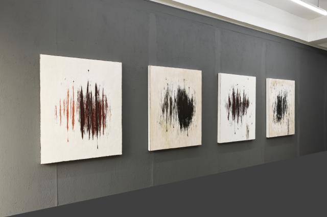 마망의 시간_추상 설치(각)